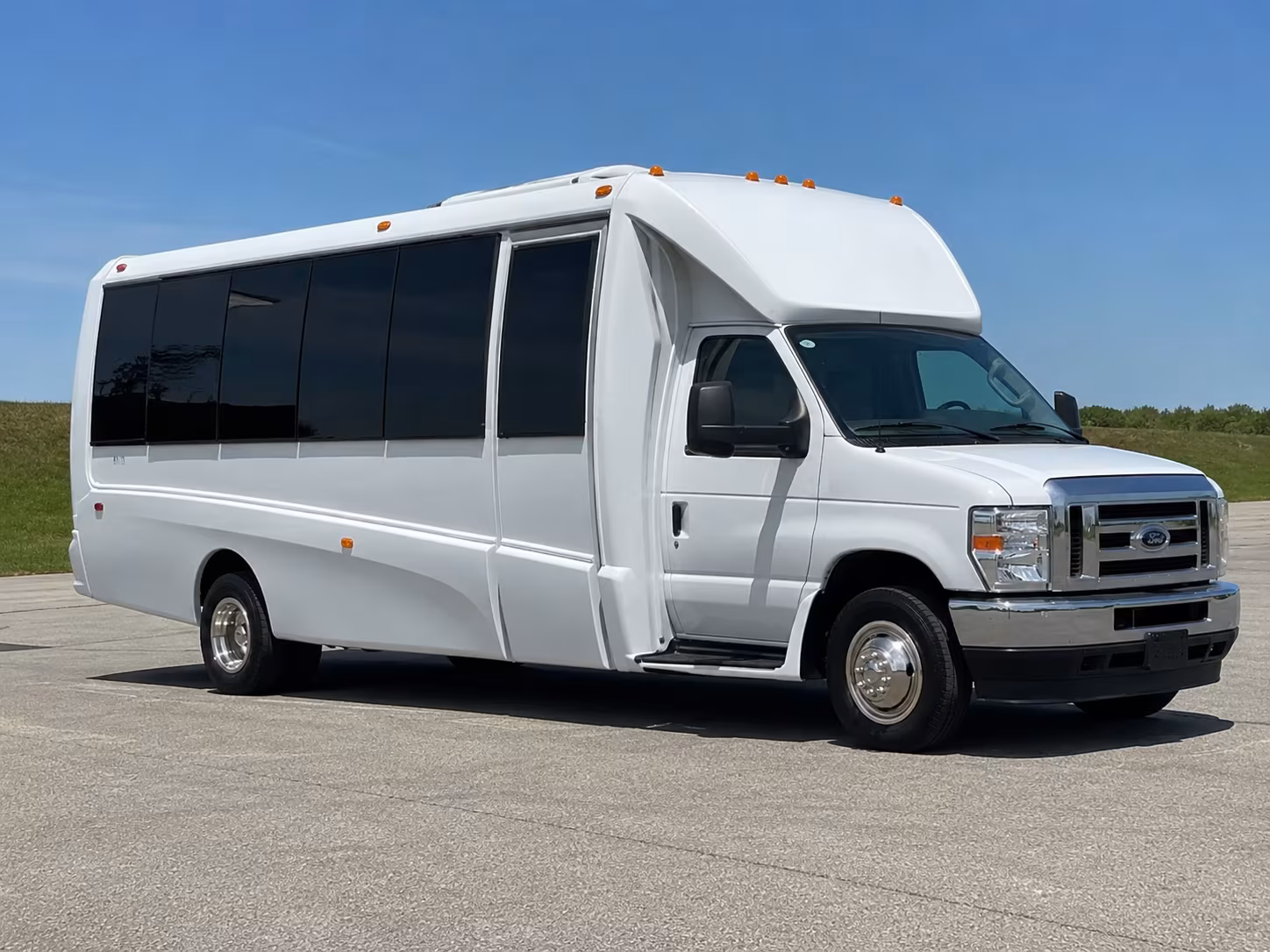 Westminster Birthday, Sweet 16, & Quinceañera Party Bus Rentals